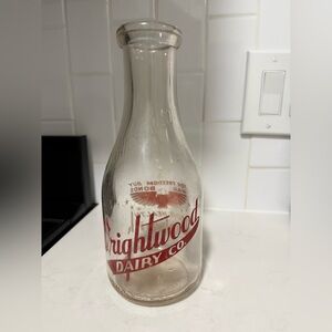 One quart bottle “WrightWood” Dairy in Chicago 1940’s.